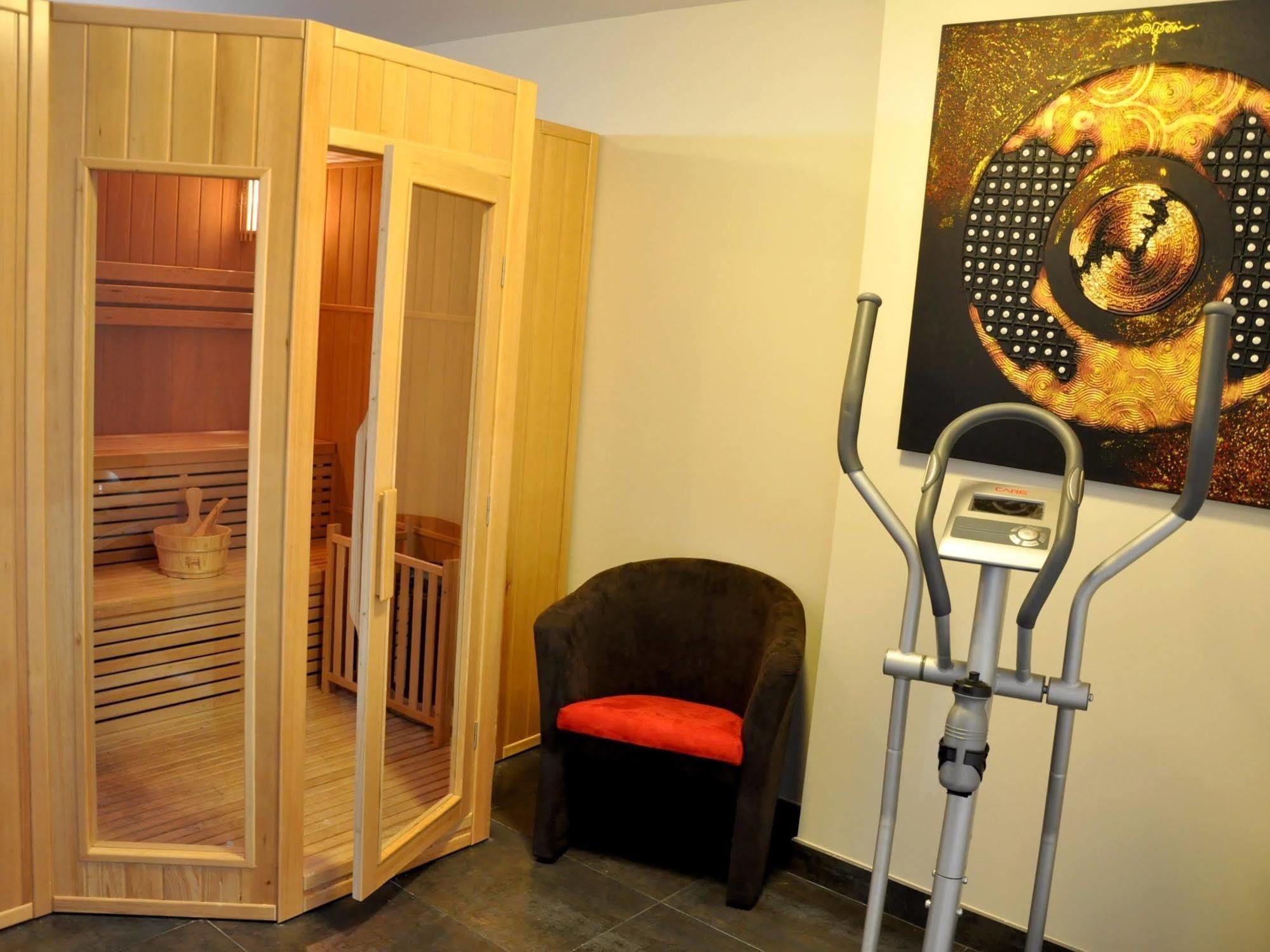 Hotel No Minoe Locminé Екстериор снимка